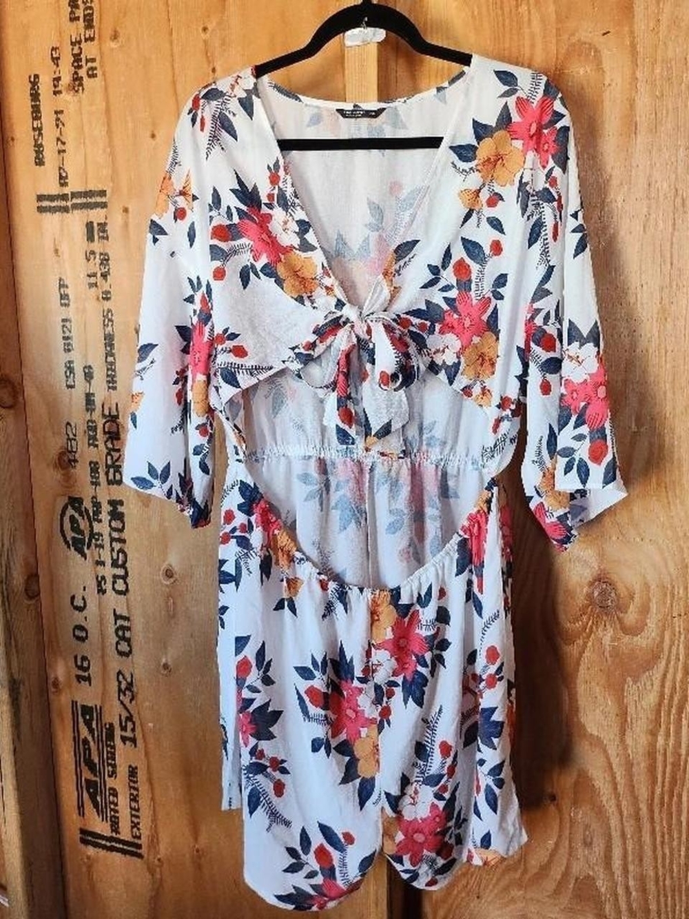 SHEIN White Floral Tie-Front Backless Mini Dress with Pink & Yellow Blooms